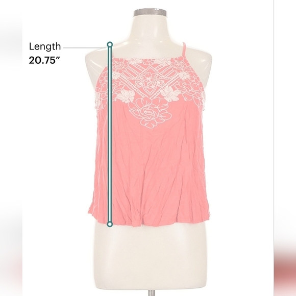 Love On A Hanger Women's Red Floral Embroidered Top Sz Large - Picture 12 of 12